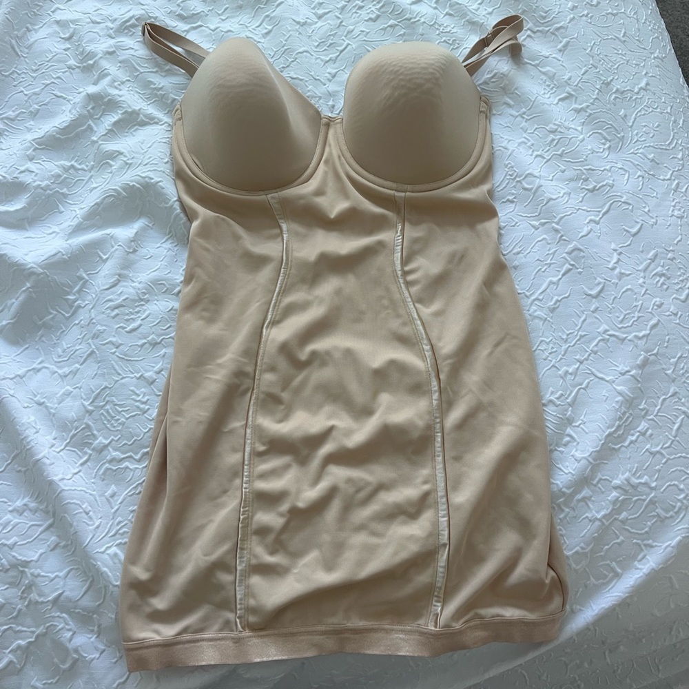Maidenform Shape wear w/built in adjustable panty - 38D